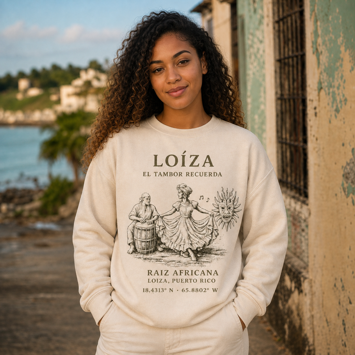 Loíza Front Print on a female model